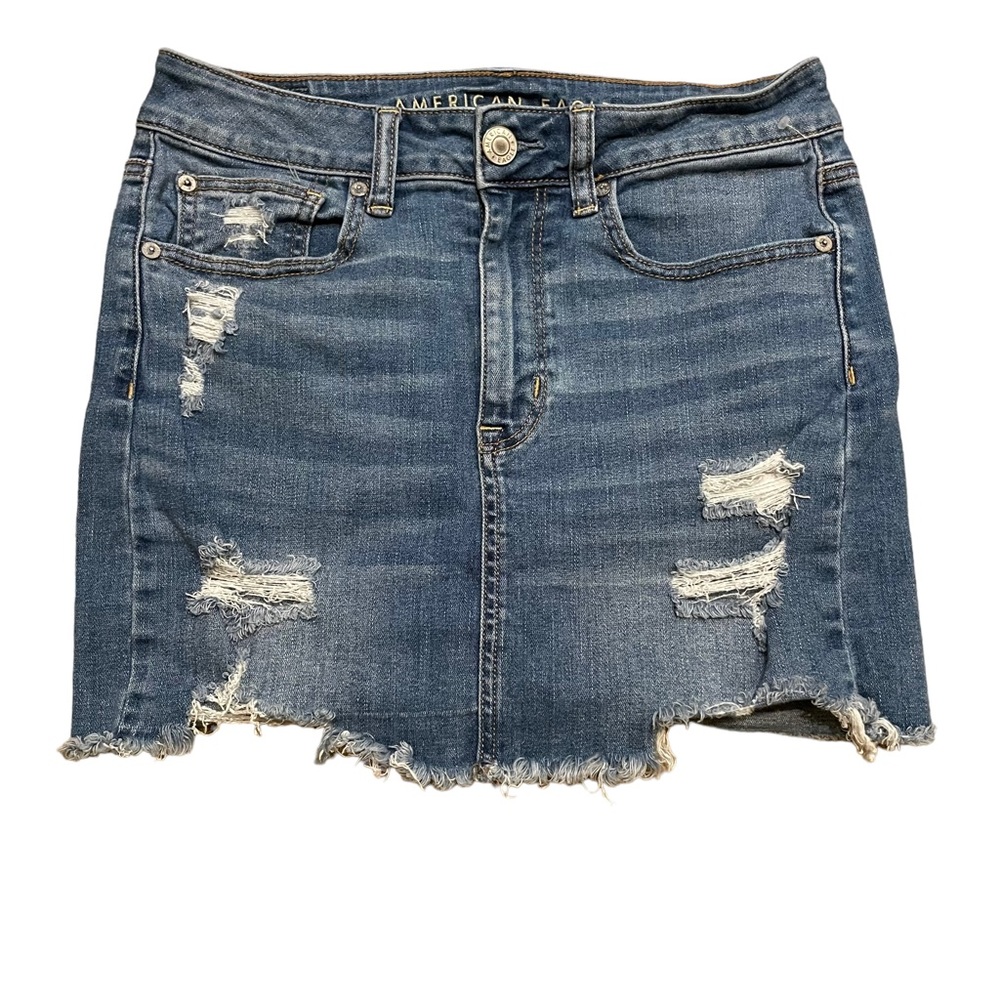 American Eagle High Rise Distressed Mini Jean Skirt.  Size 6